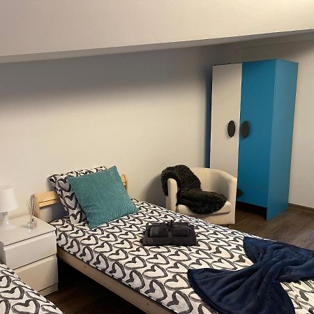 Apartament Rodzinny Ostrowiec Sw Островец-Свентокшиский Экстерьер фото