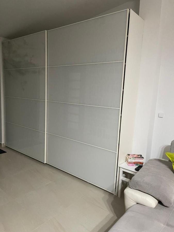 Apartament Rodzinny Ostrowiec Sw Островец-Свентокшиский Экстерьер фото