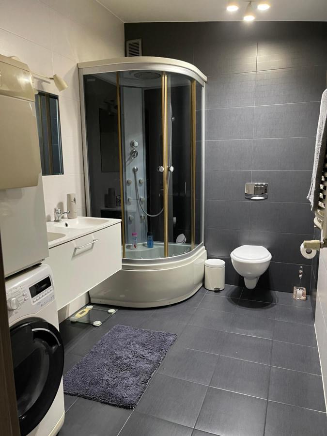 Apartament Rodzinny Ostrowiec Sw Островец-Свентокшиский Экстерьер фото