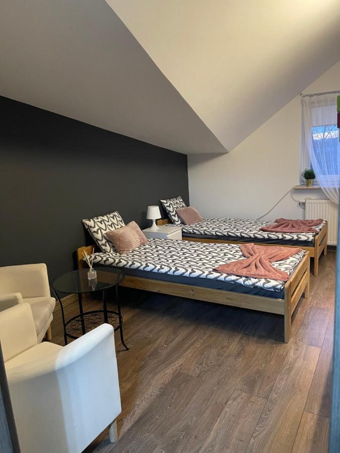 Apartament Rodzinny Ostrowiec Sw Островец-Свентокшиский Экстерьер фото
